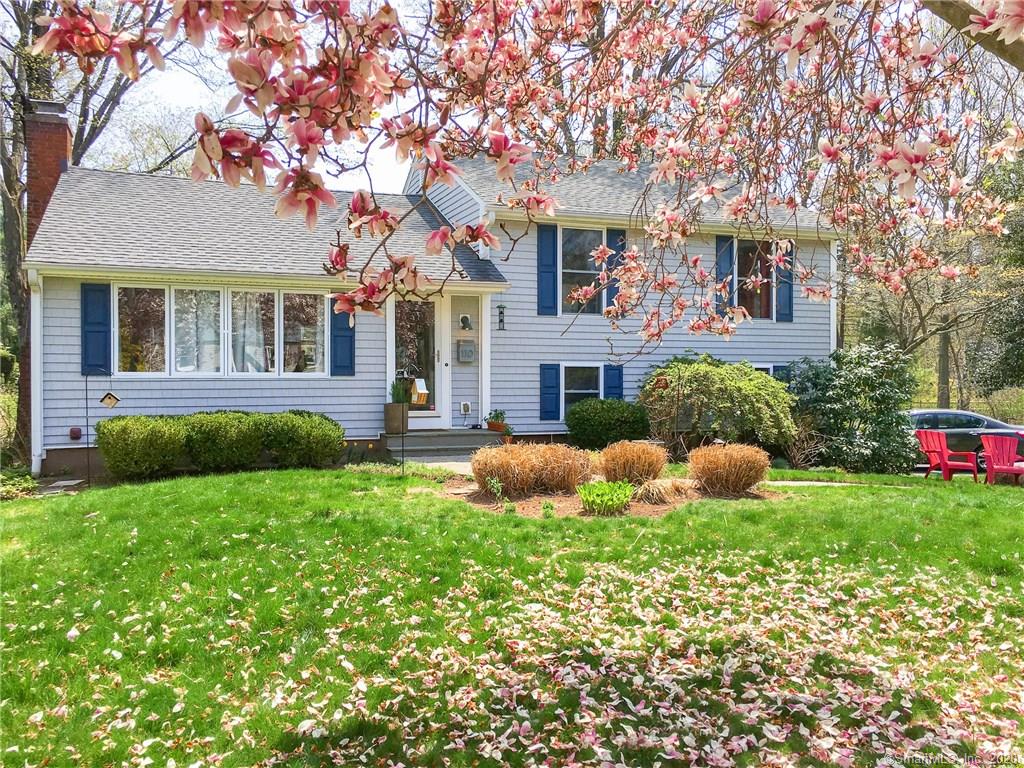 110 Round Hill Road North Haven CT 06473