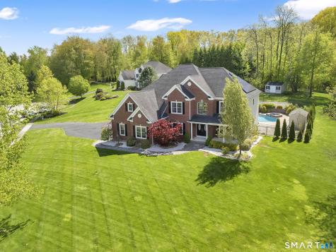 4 Natures Way South Windsor CT 06074