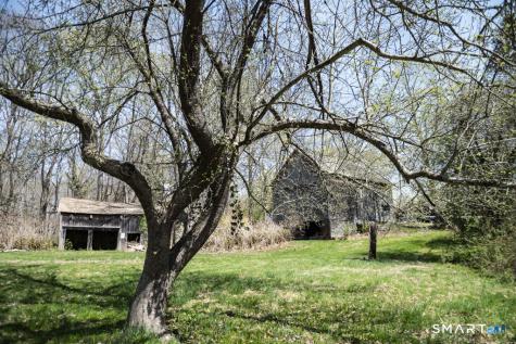 131 Cow Hill Road Clinton CT 06413