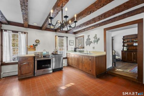 131 Cow Hill Road Clinton CT 06413