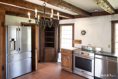 131 Cow Hill Road Clinton CT 06413