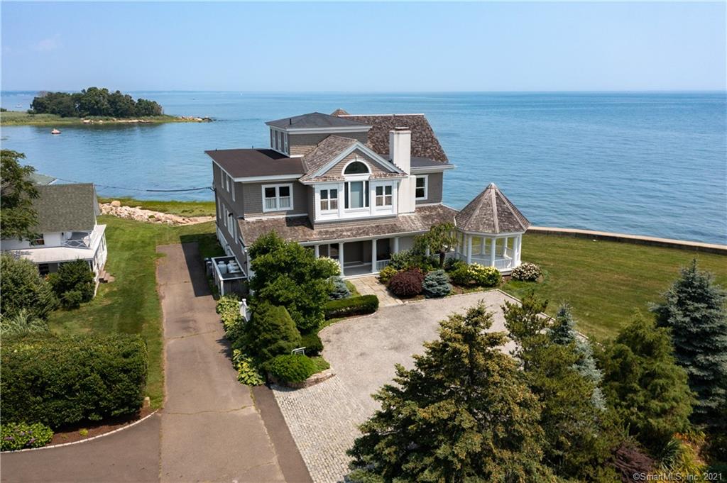 27 Sachems Avenue Guilford CT 06437