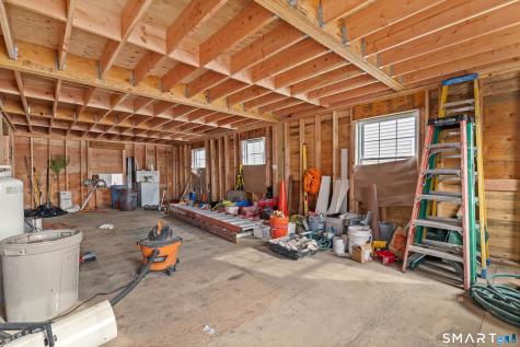 108 Thames Street Groton CT 06340