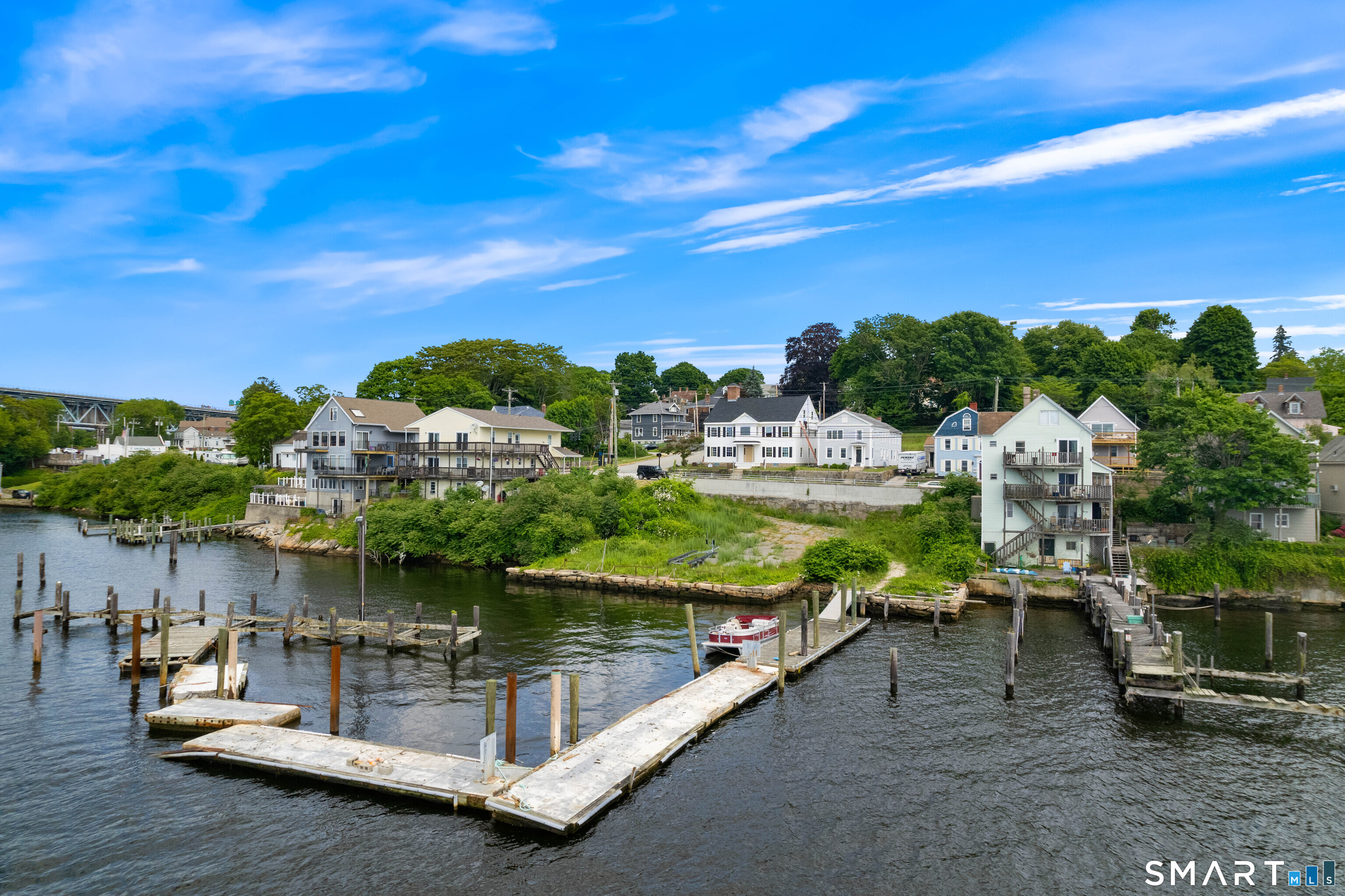 108 Thames Street Groton CT 06340