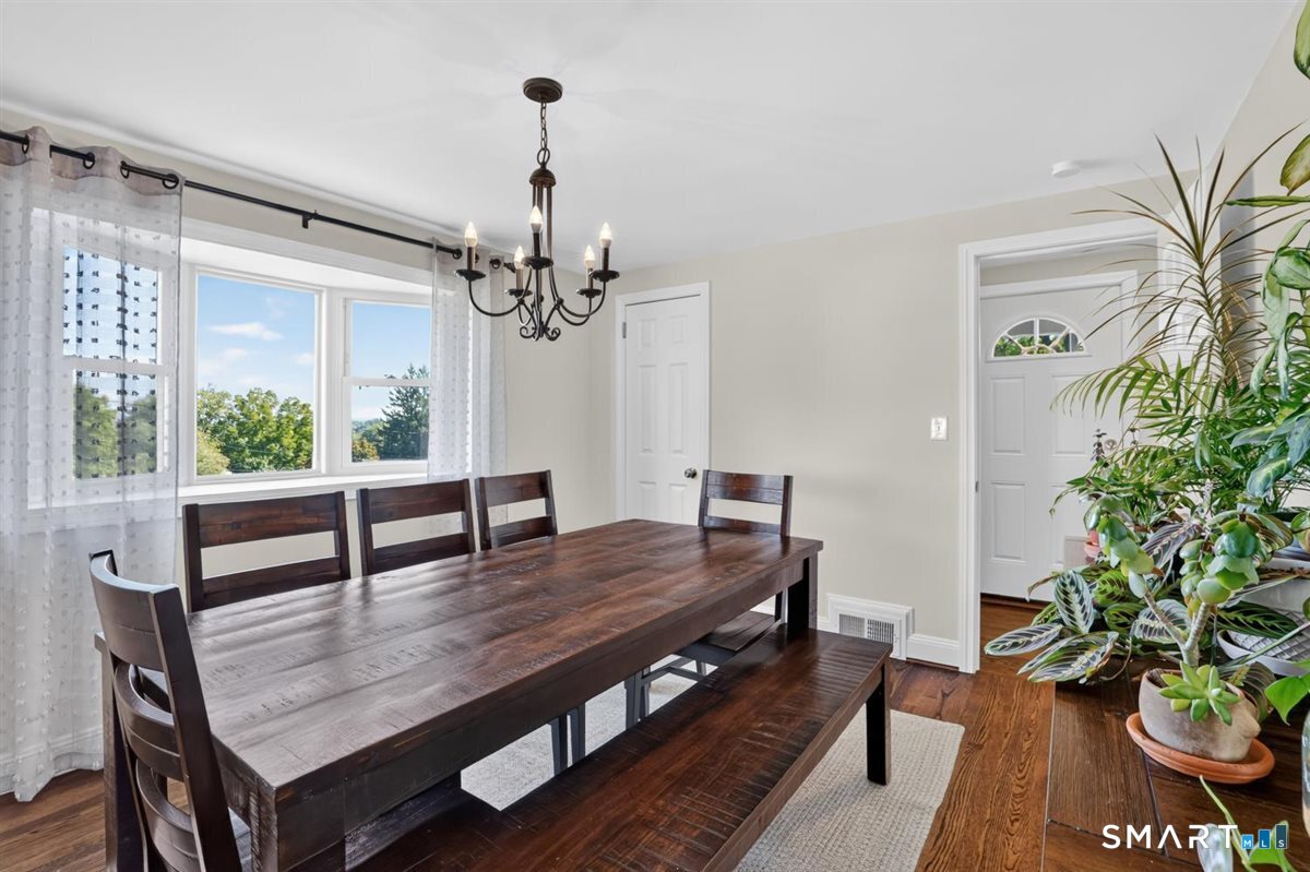 14 Gracewell Road Wethersfield CT 06109