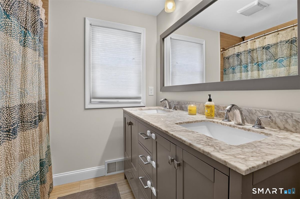 14 Gracewell Road Wethersfield CT 06109