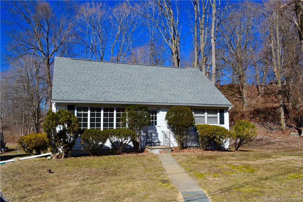 4 Mountain Road Danbury CT 06810