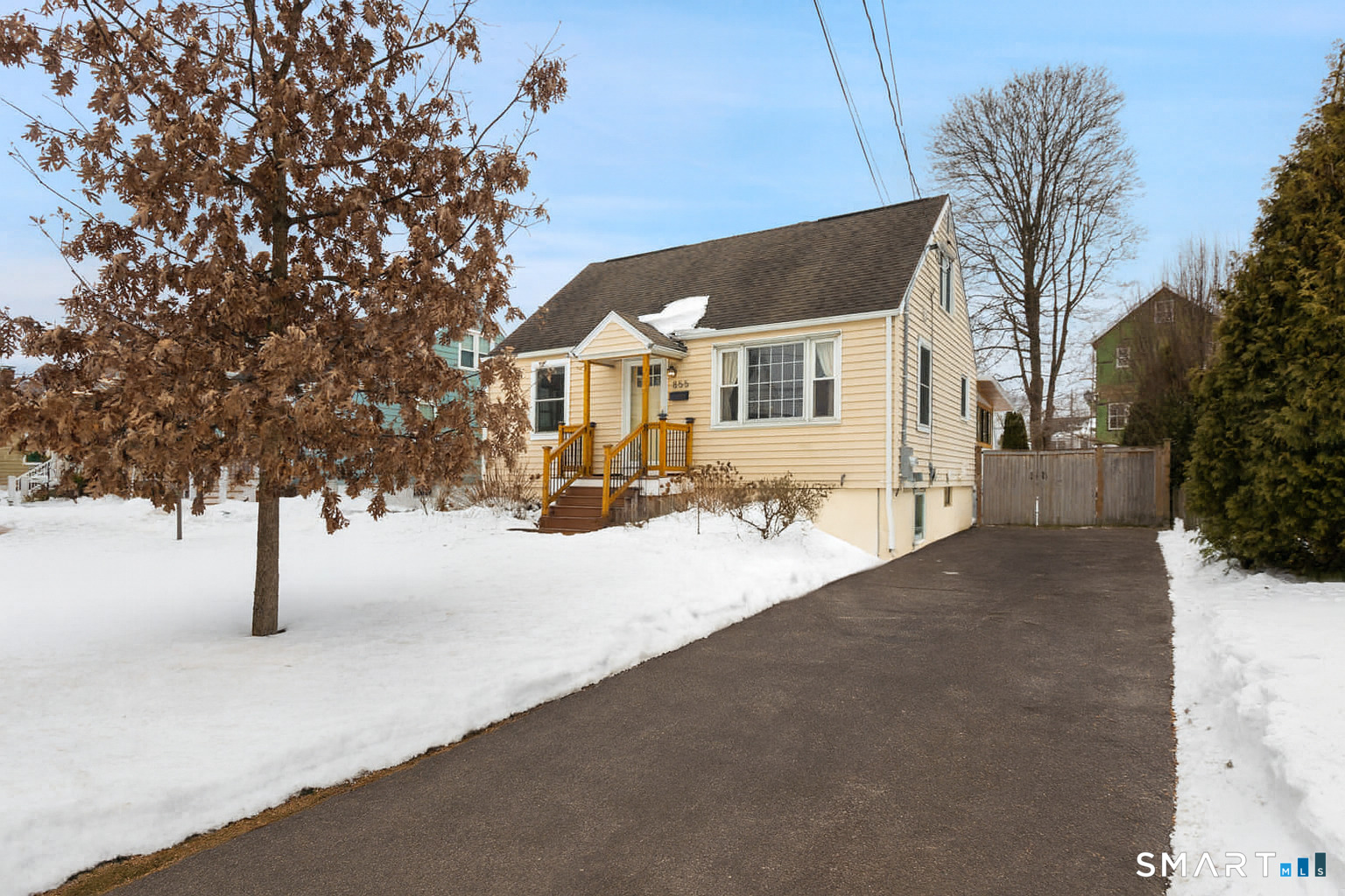 855 Riverside Drive Fairfield CT 06824