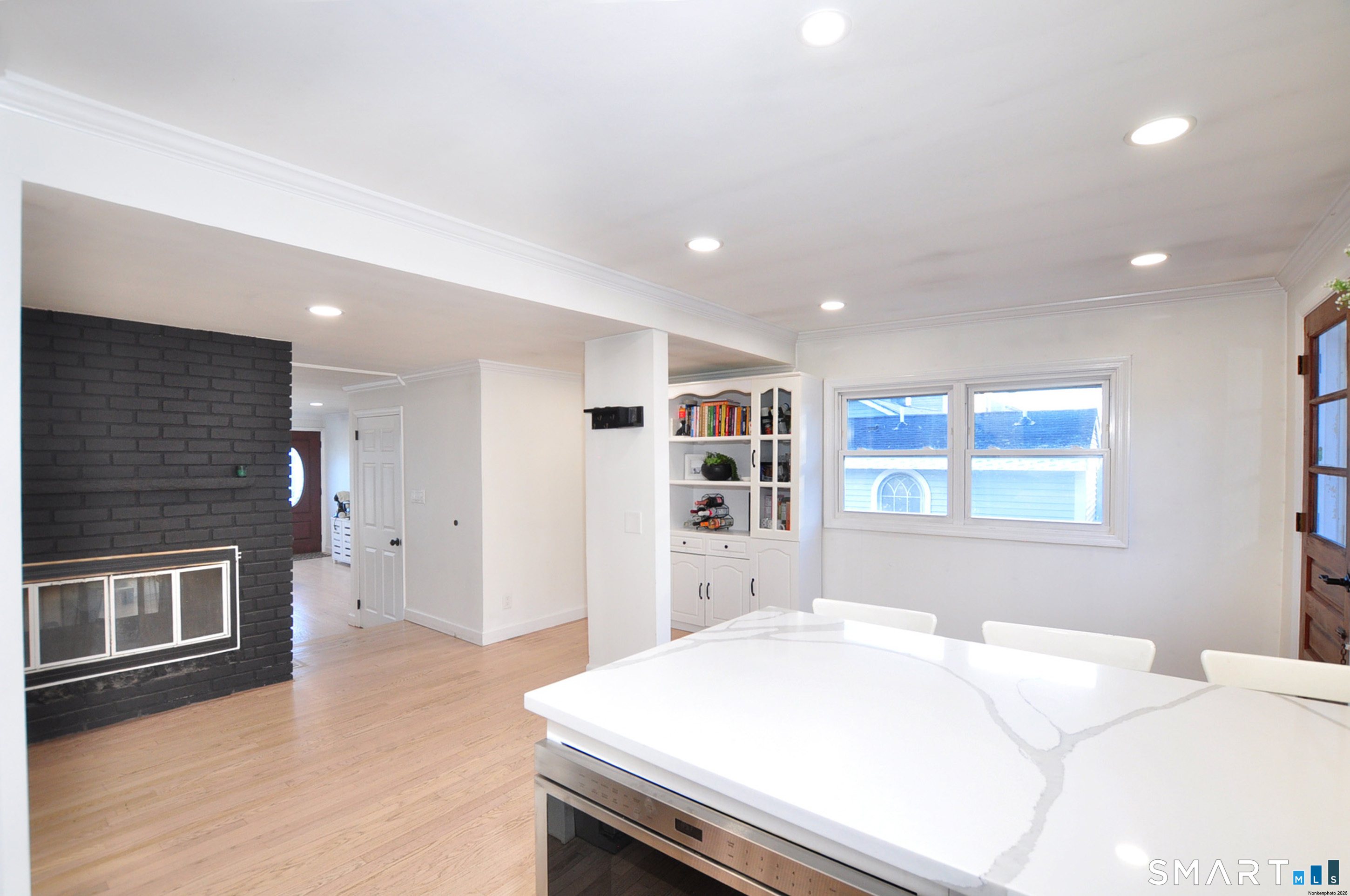 207 Hillcrest Road Bridgeport CT 06606