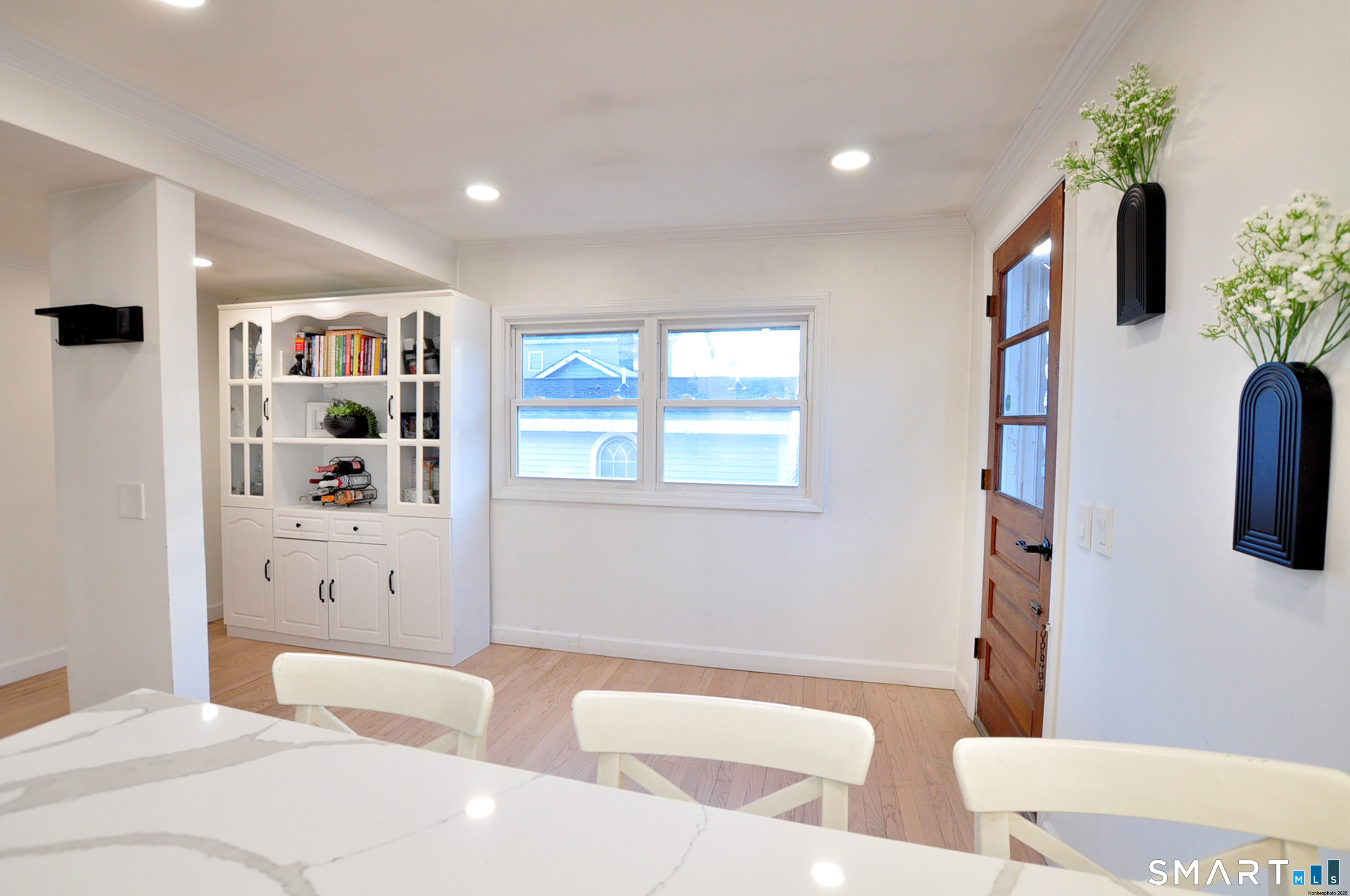 207 Hillcrest Road Bridgeport CT 06606