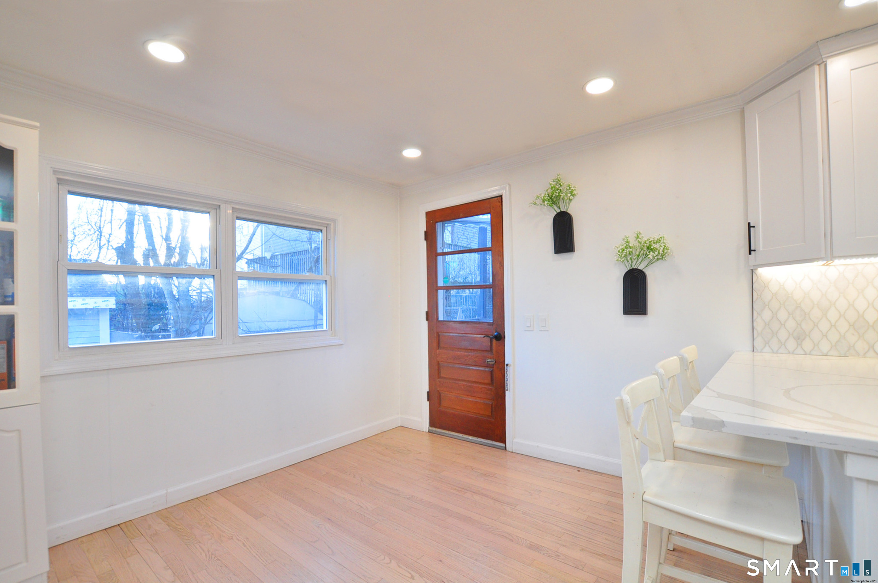 207 Hillcrest Road Bridgeport CT 06606