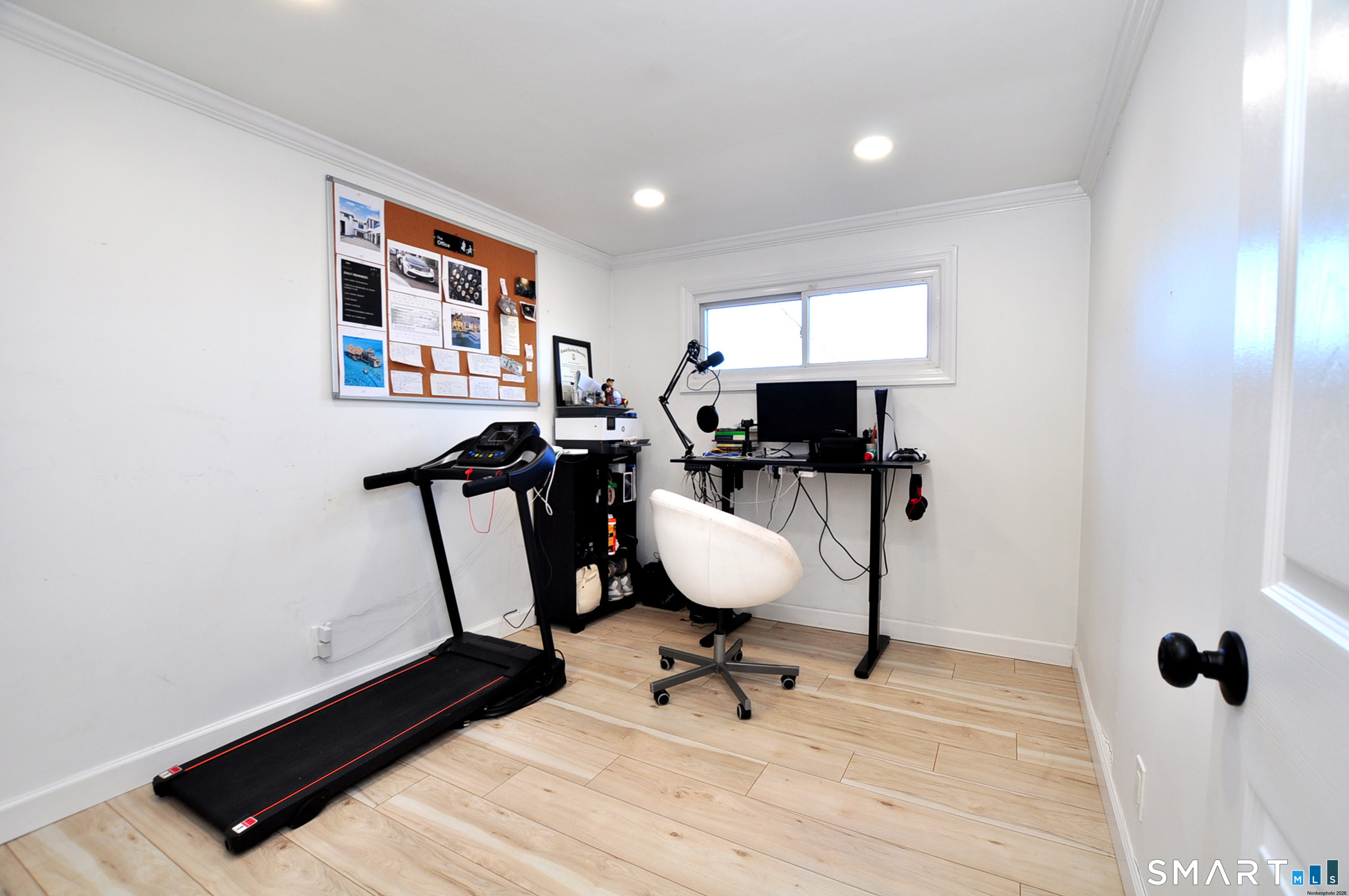 207 Hillcrest Road Bridgeport CT 06606