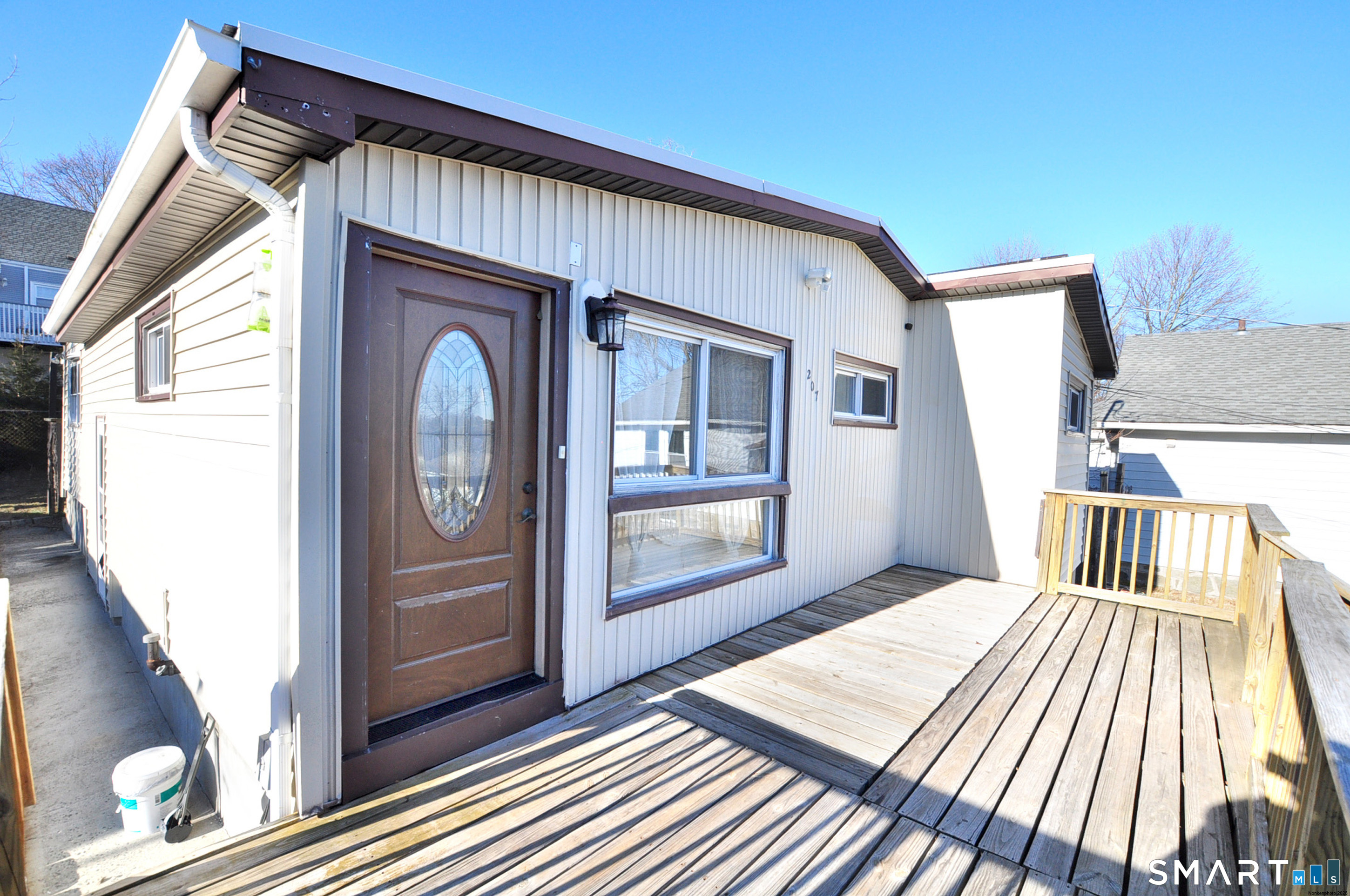 207 Hillcrest Road Bridgeport CT 06606