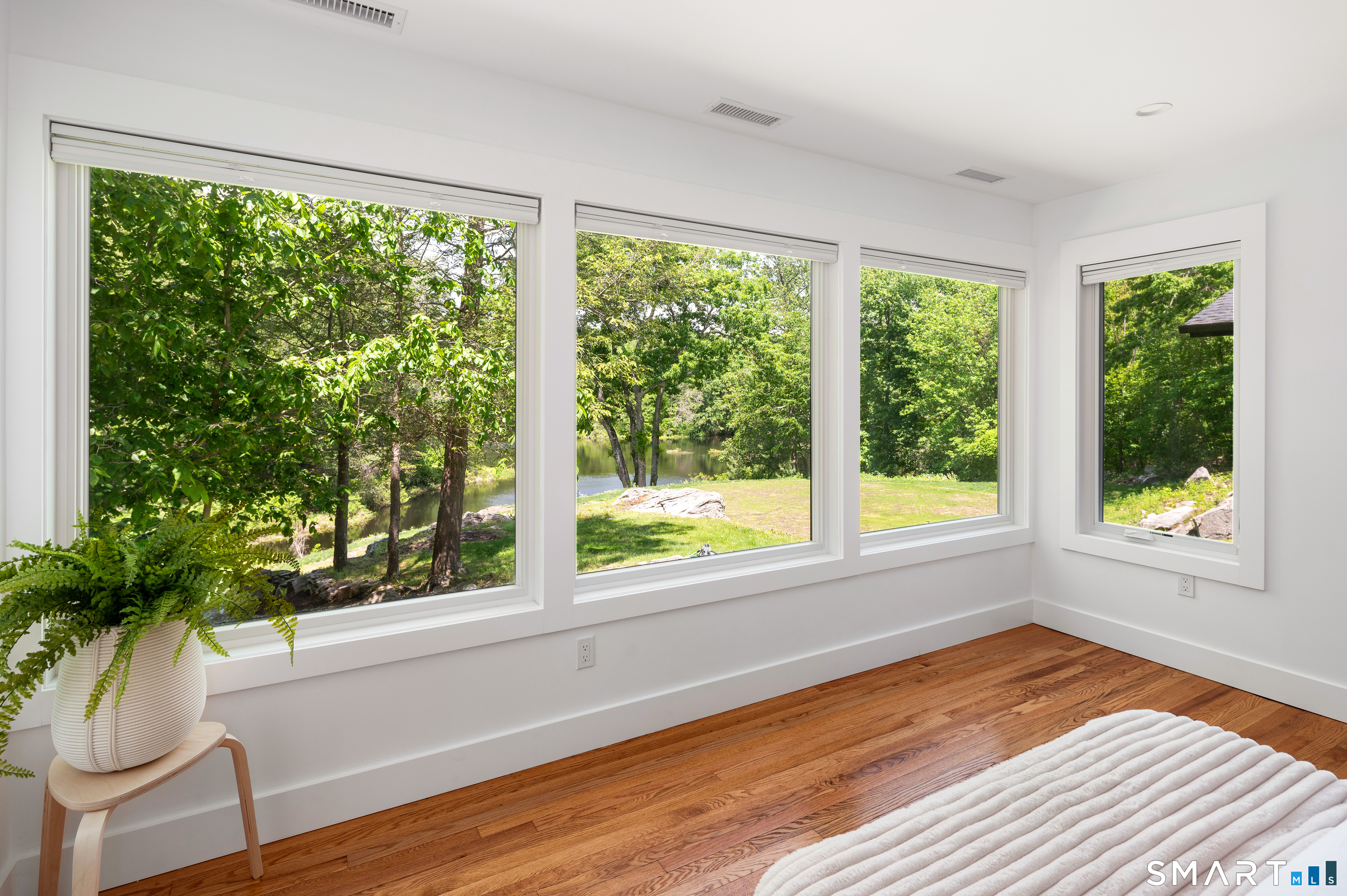 198 Woodchuck Road Stamford CT 06903