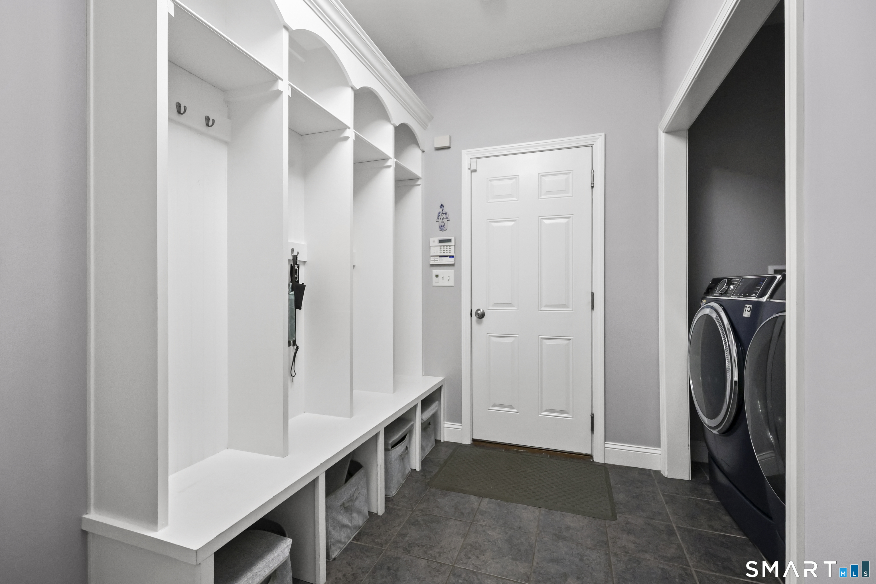 28 Hidden Oaks Drive Avon CT 06001
