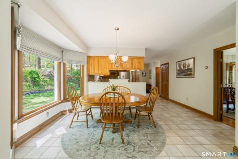 110 Bee Mountain Road Oxford CT 06478