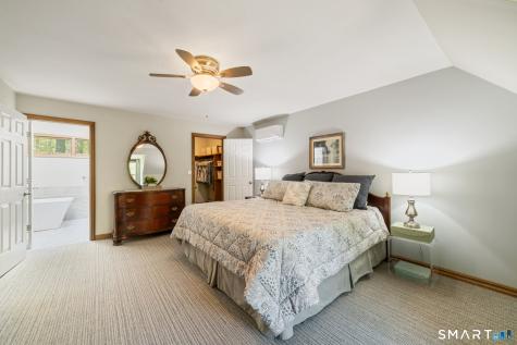 110 Bee Mountain Road Oxford CT 06478
