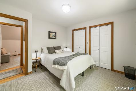 110 Bee Mountain Road Oxford CT 06478