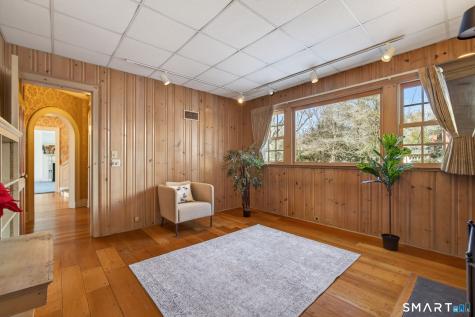 2095 Chapel Street New Haven CT 06515