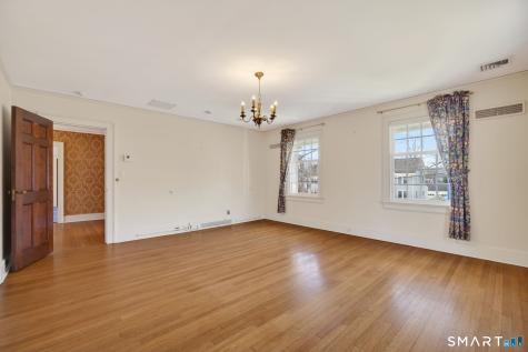 2095 Chapel Street New Haven CT 06515