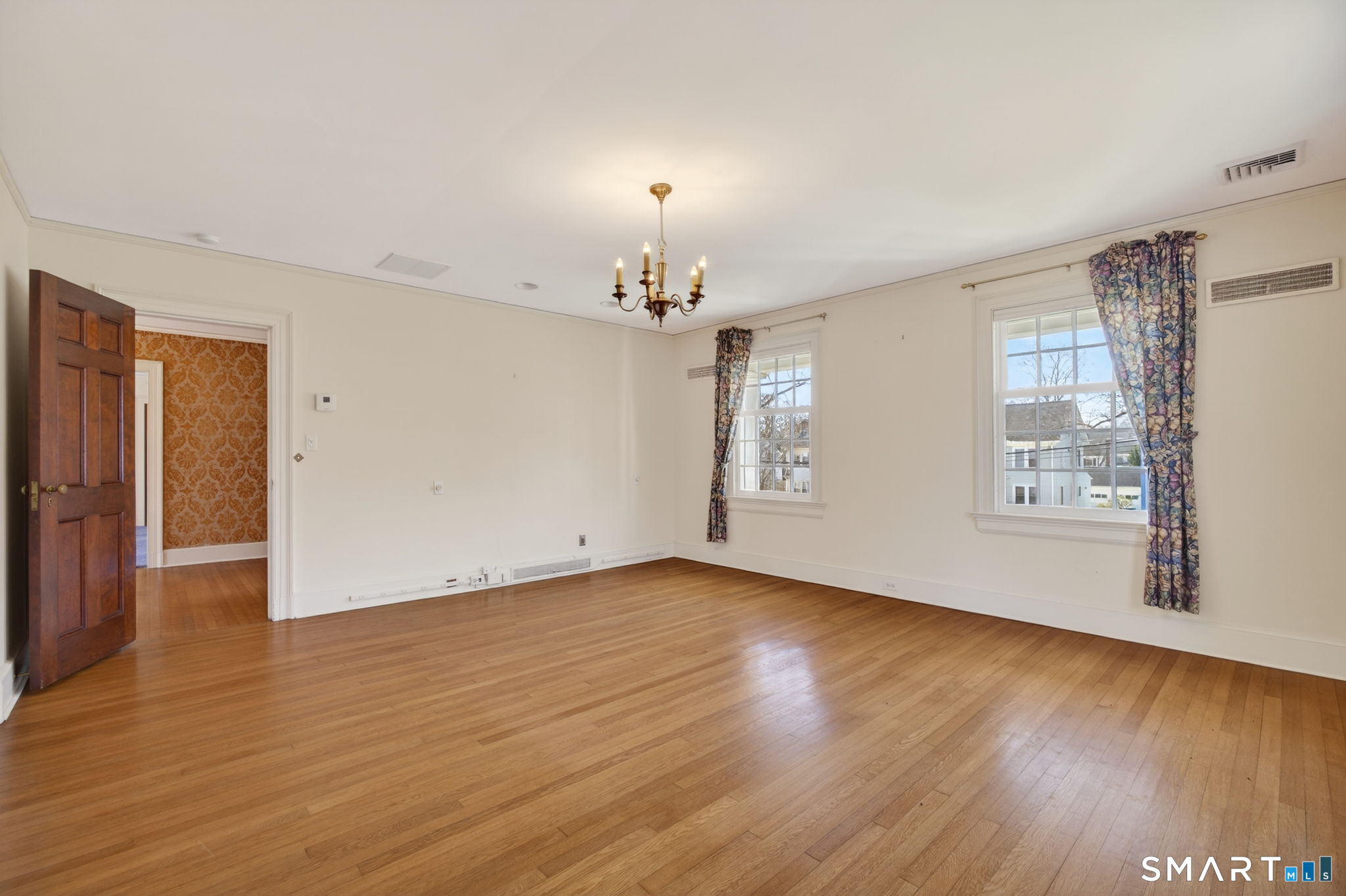 2095 Chapel Street New Haven CT 06515