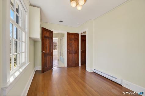 2095 Chapel Street New Haven CT 06515