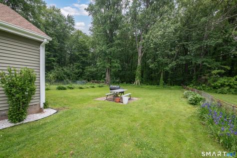 325 Rockwell Avenue Bloomfield CT 06002