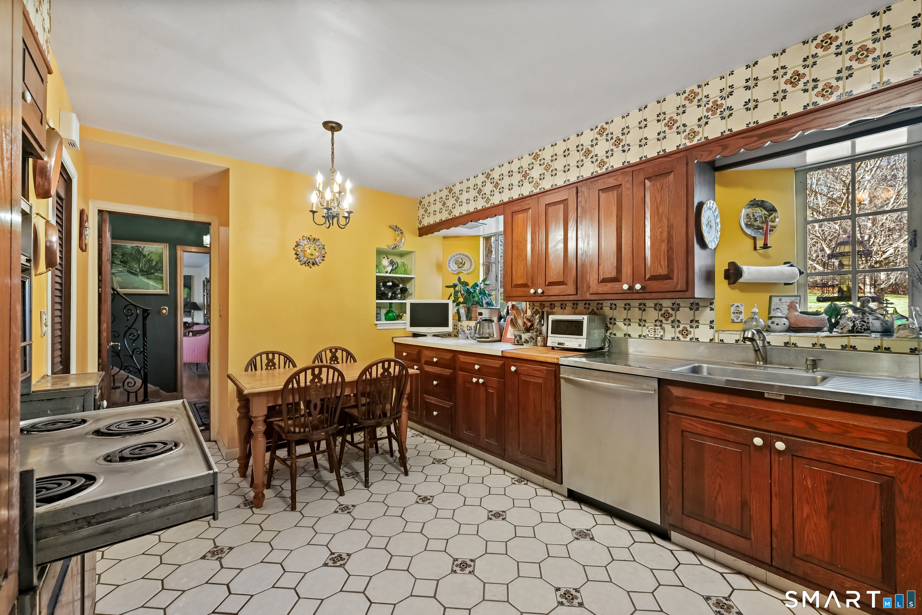 14 Langner Lane Weston CT 06883
