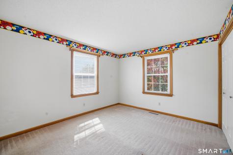 17 Spruceland Road Enfield CT 06082