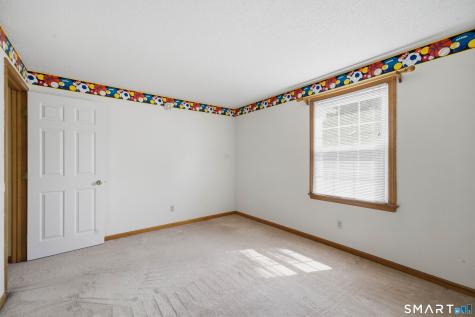 17 Spruceland Road Enfield CT 06082