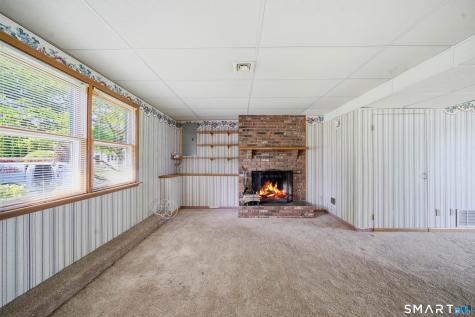 17 Spruceland Road Enfield CT 06082