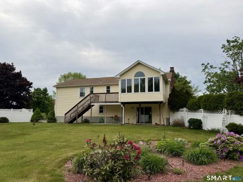 17 Spruceland Road Enfield CT 06082
