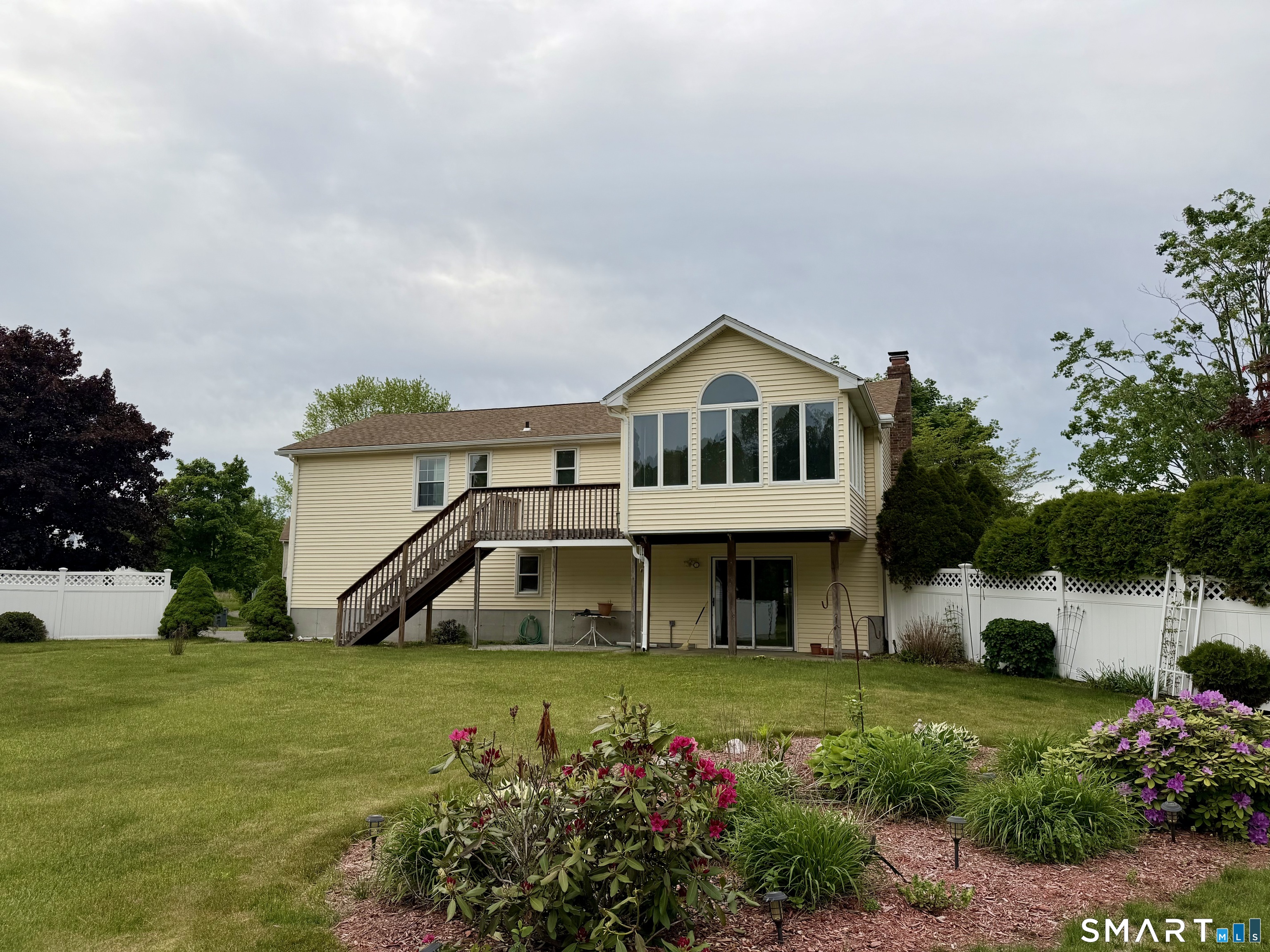 17 Spruceland Road Enfield CT 06082