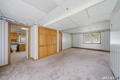 17 Spruceland Road Enfield CT 06082