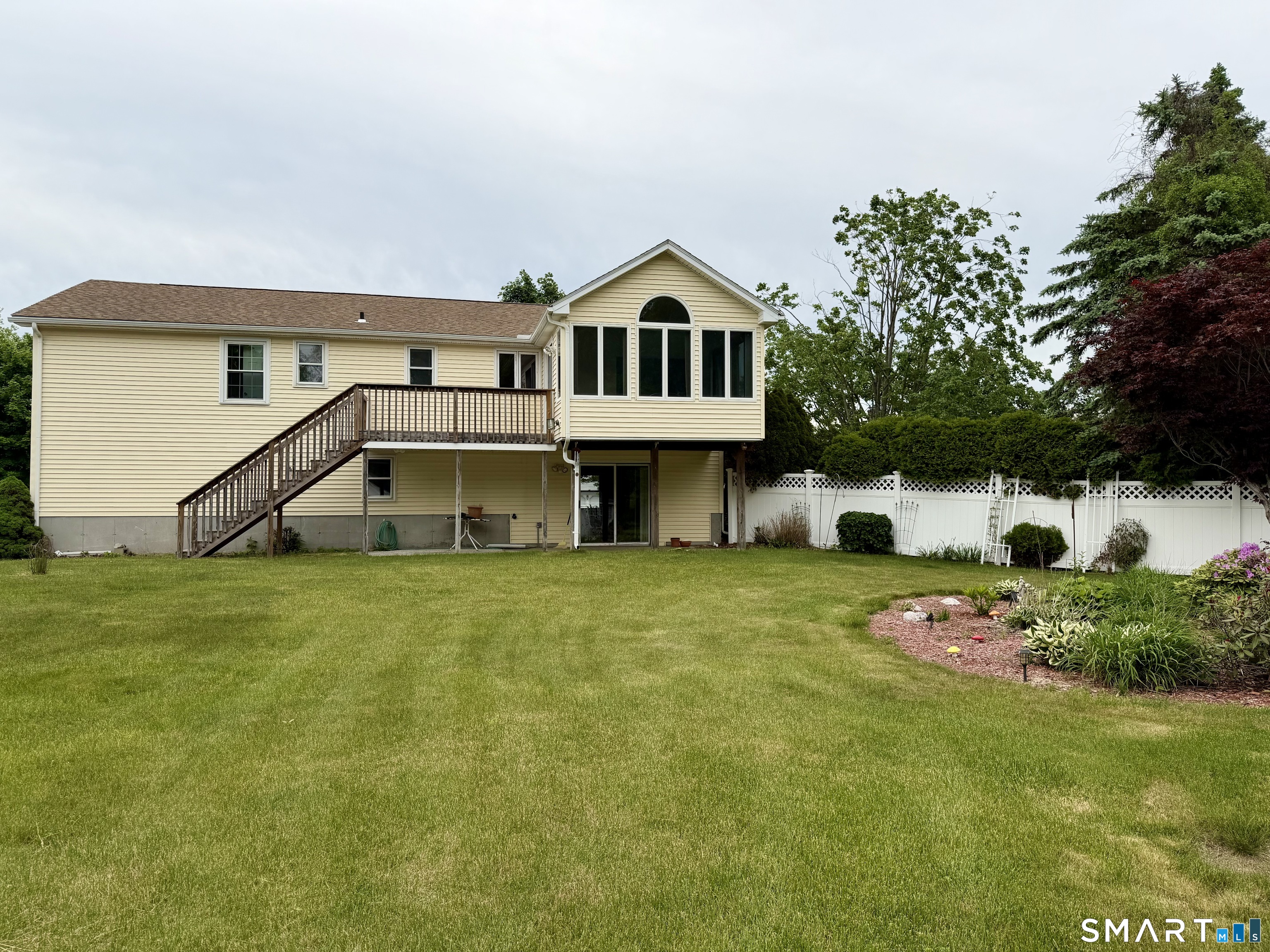 17 Spruceland Road Enfield CT 06082