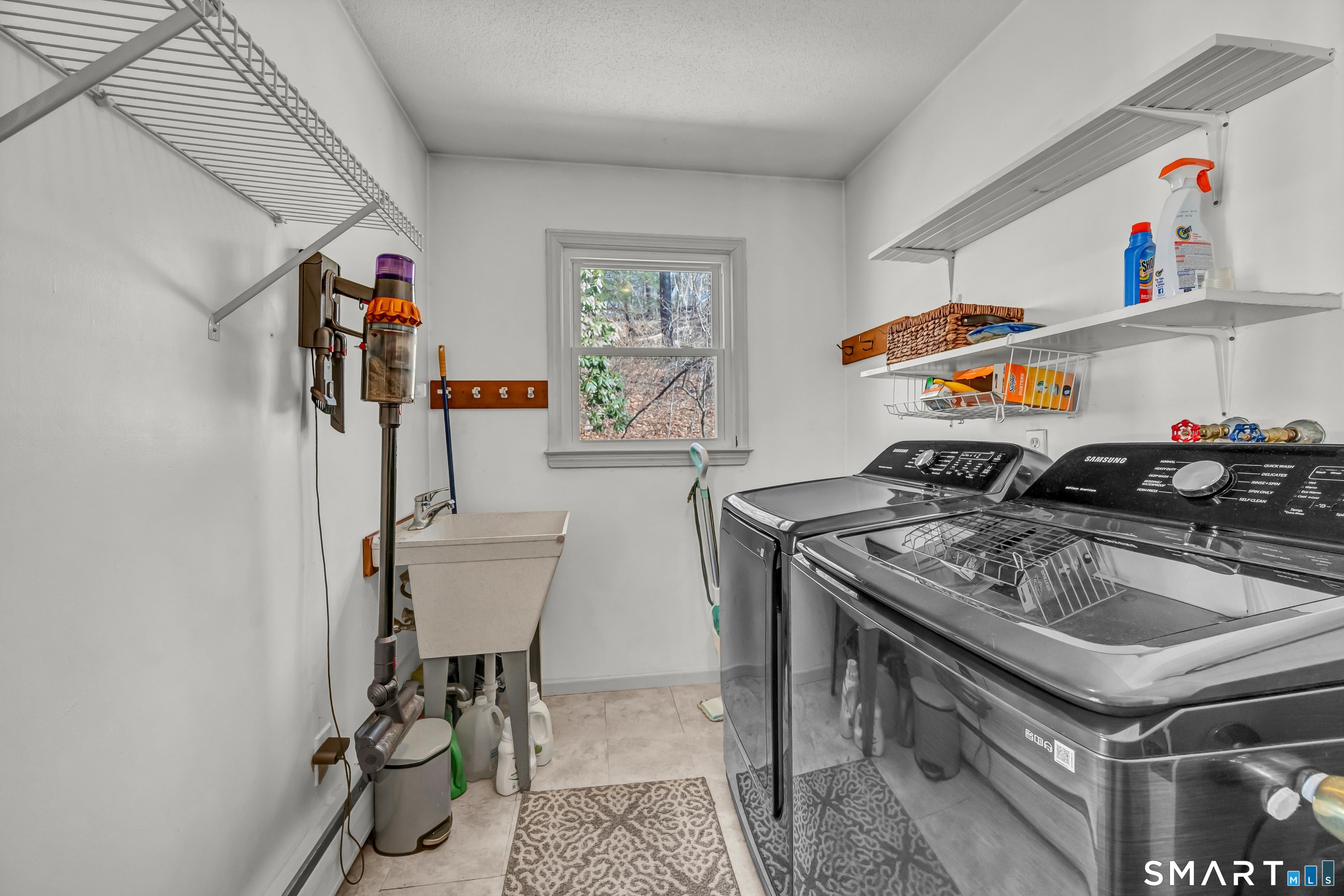 169 Settlers Hill Road Southbury CT 06488