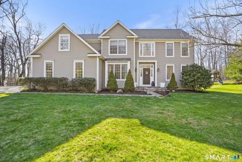 16 North Beech Tree Road Brookfield CT 06804