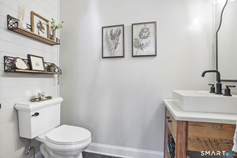 16 North Beech Tree Road Brookfield CT 06804