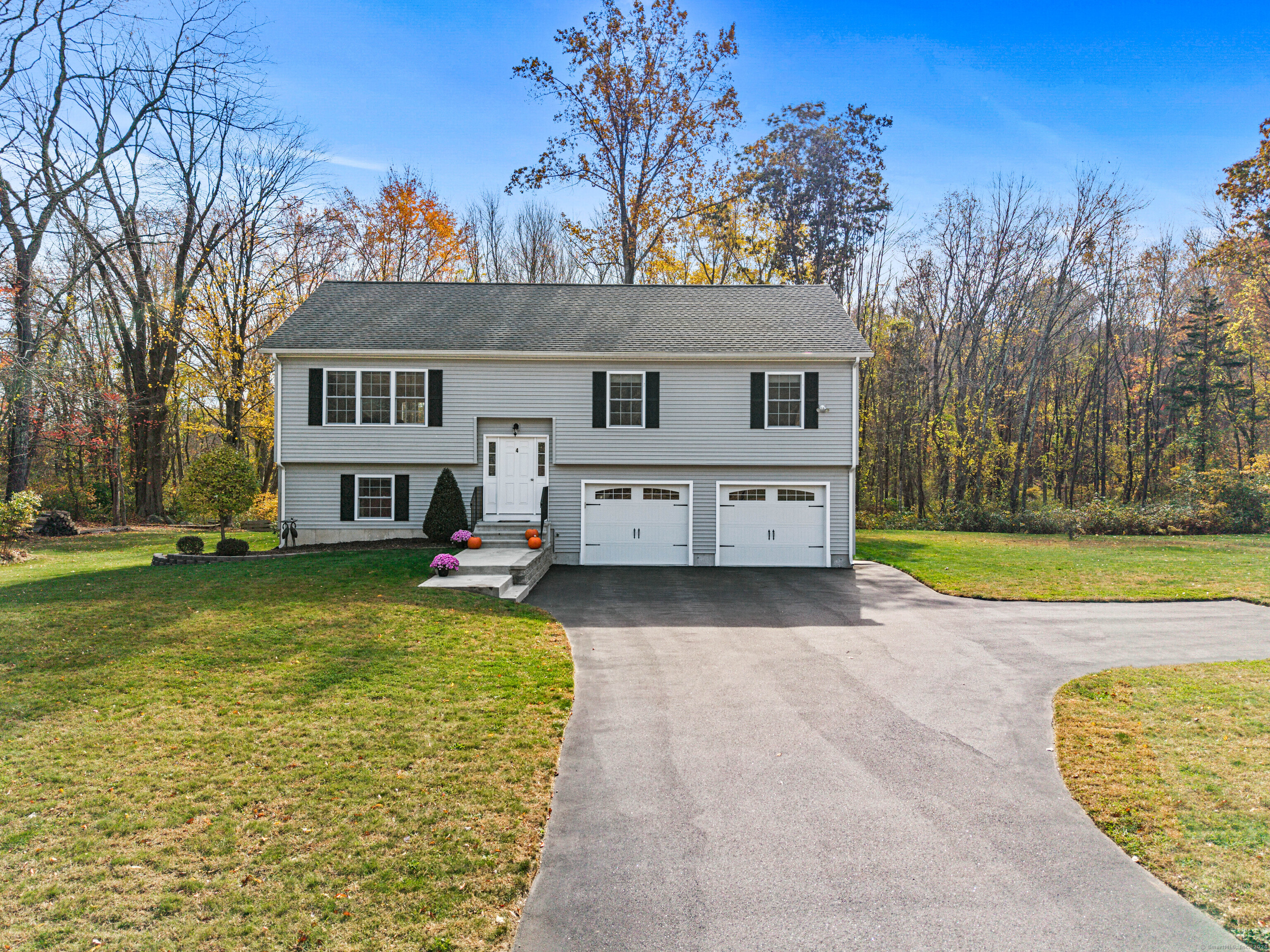 4 Daisy Hill Drive Montville CT 06370