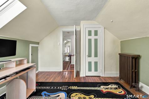 148 Whiting Lane West Hartford CT 06119