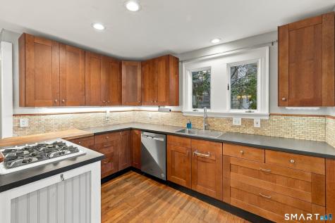 148 Whiting Lane West Hartford CT 06119