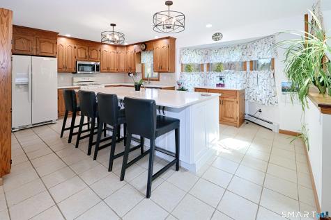622,644 Melville Avenue Fairfield CT 06825