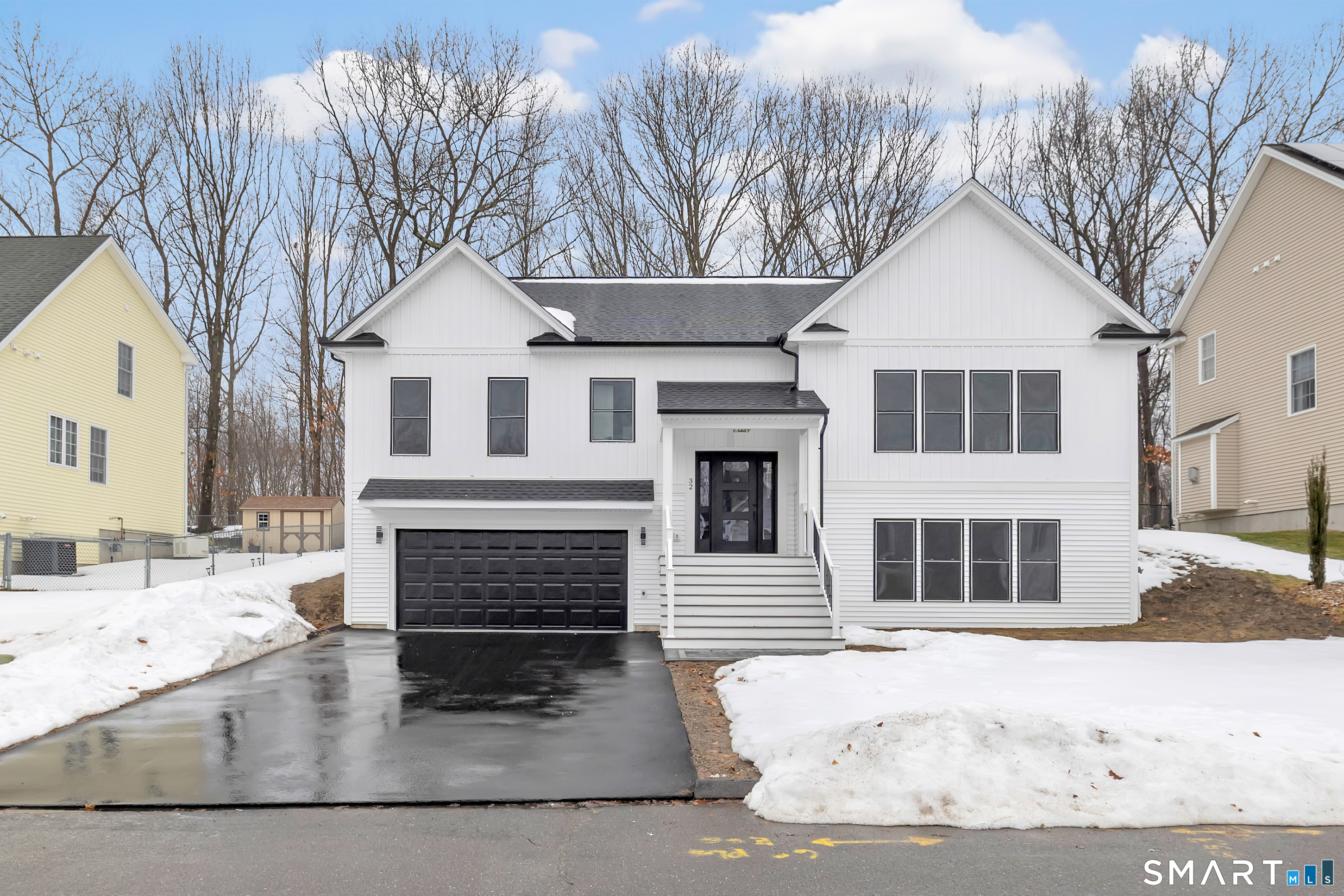 32 Larovera Terrace Ansonia CT 06401