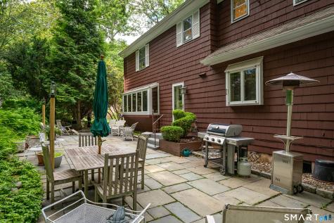 20 Round Hill Drive Stamford CT 06903