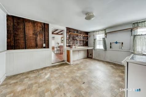 165 Maple Street East Hartford CT 06118