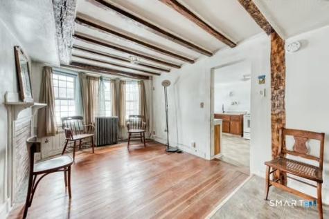 165 Maple Street East Hartford CT 06118