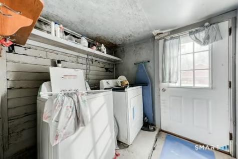 165 Maple Street East Hartford CT 06118