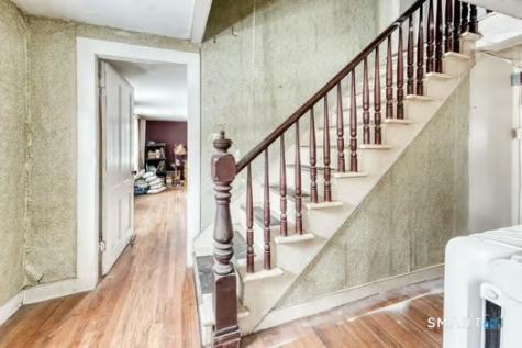 165 Maple Street East Hartford CT 06118