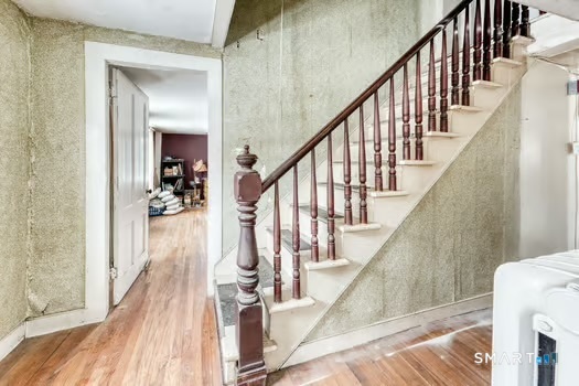 165 Maple Street East Hartford CT 06118