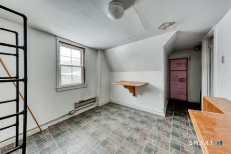 165 Maple Street East Hartford CT 06118